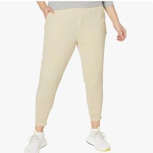 NWT THE NORTH FACE Women's Aphrodite Jogger, Size 1X Athleisure plus activewear